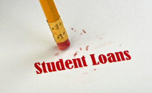 Is Now a Good Time to Refinance Your Student Loan?